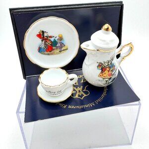 Alice In Wonderland Dollhouse Miniature China Reutter Porzellan Germany Set of 4